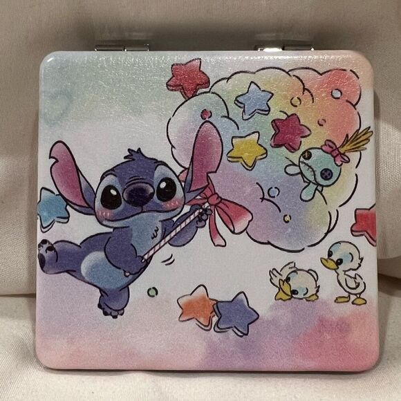 Disney Lilo & Stitch Stitch Cotton Candy Compact Mirror Pocket Makeup Mirror NEW - Picture 3 of 4